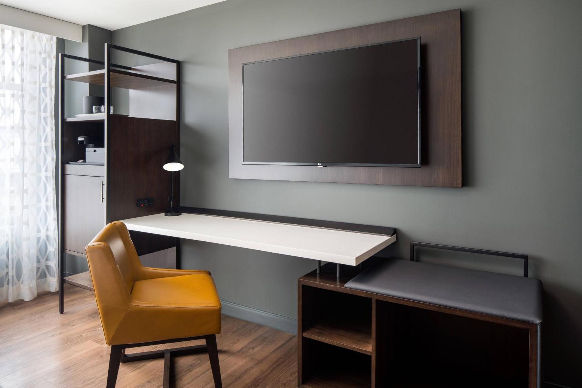 Morgantown Marriott At Waterfront Place Buitenkant foto