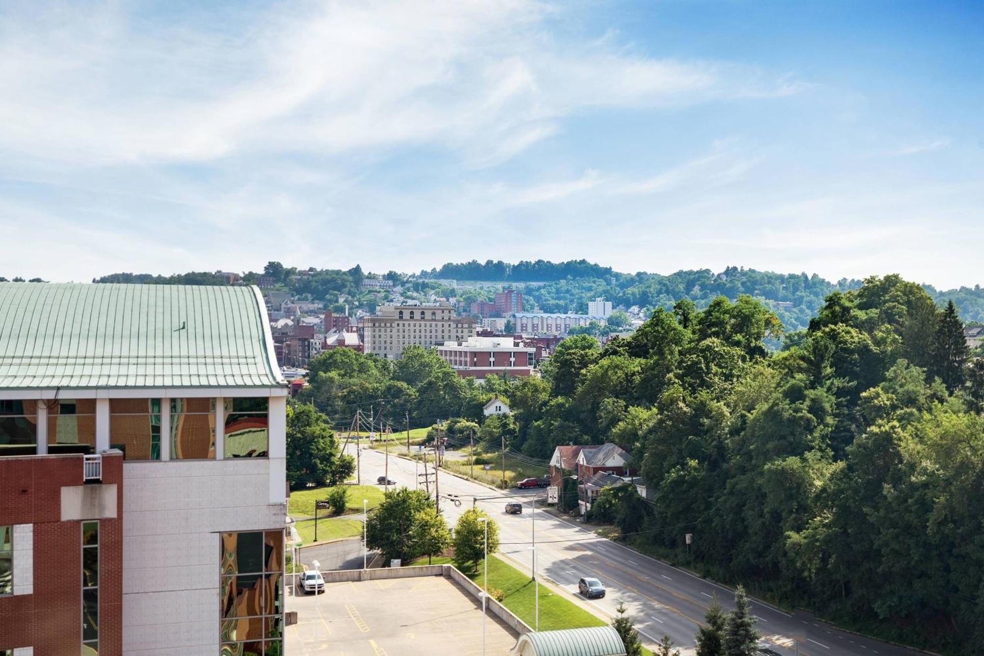 Morgantown Marriott At Waterfront Place Buitenkant foto
