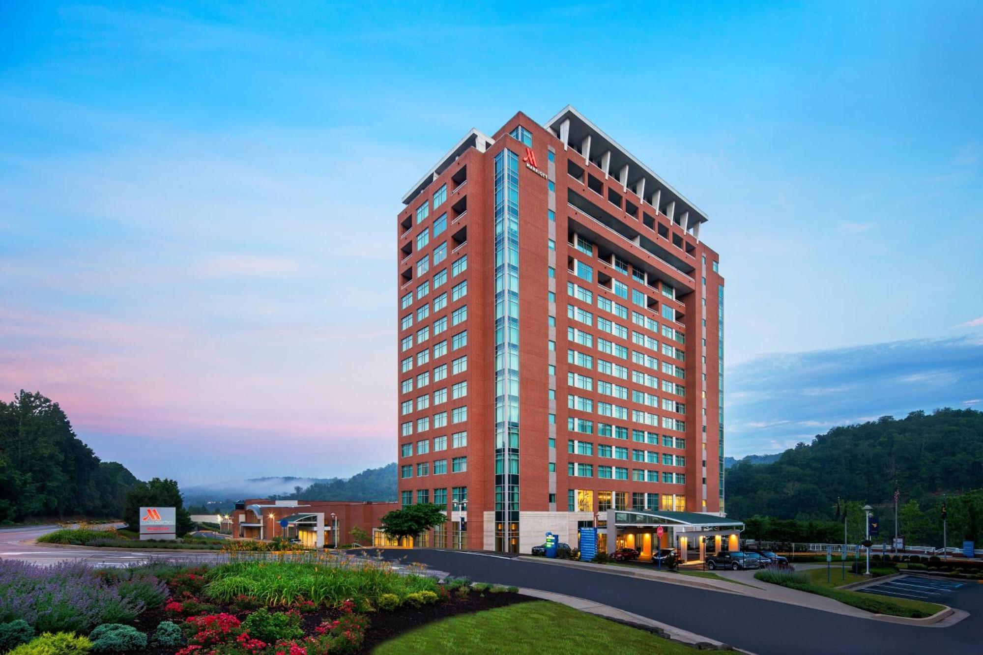 Morgantown Marriott At Waterfront Place Buitenkant foto
